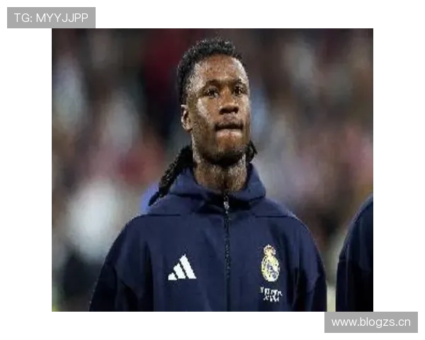 卡马文加中场角色与个人能力的体系适配性分析